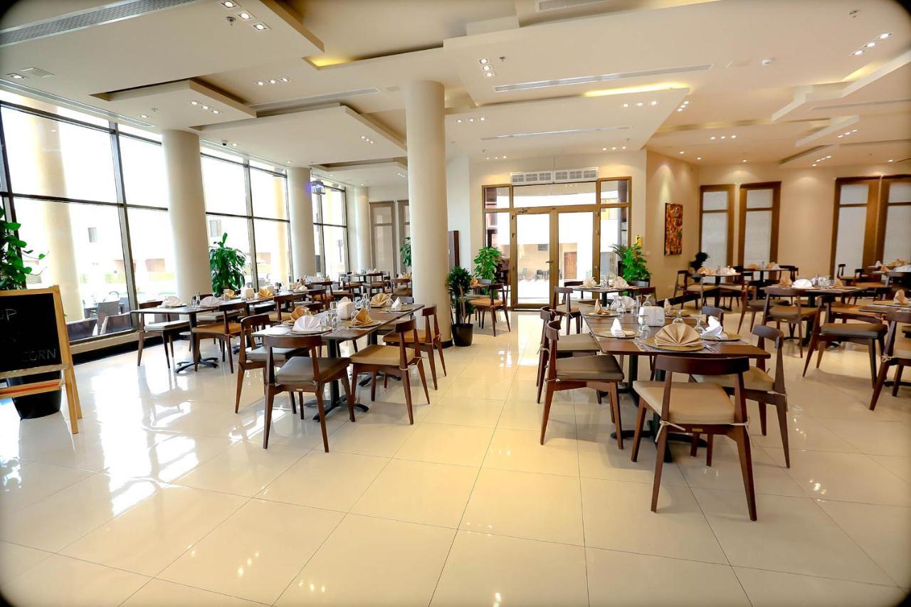 Saken Village Jubail Luaran gambar